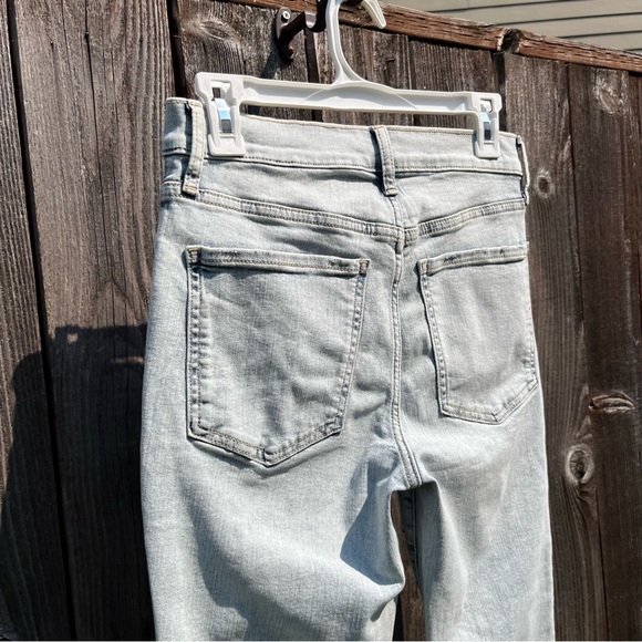 Banana Republic light wash cropped demi bootcut raw hem jean size 4 - Picture 11 of 16